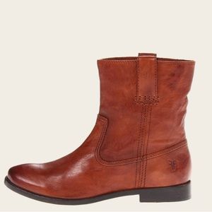 Frye Anna Shortie boot